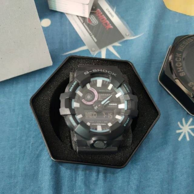 Casio | G - Shock Watches | W.R 20 Bar - 5522 DI