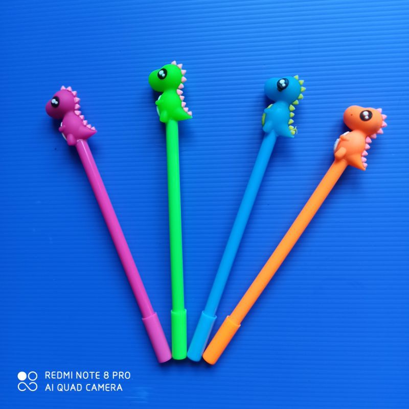 

Pulpen gel karakter dinosaurus