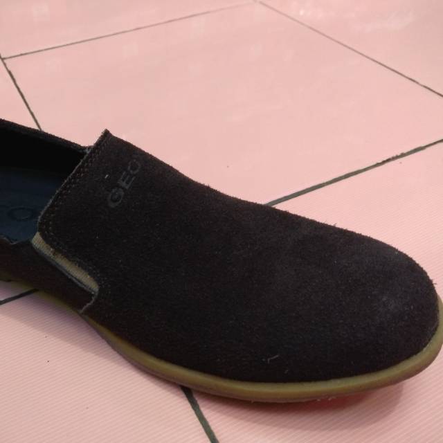 SEPATU CASUAL SLIP ON GEOX