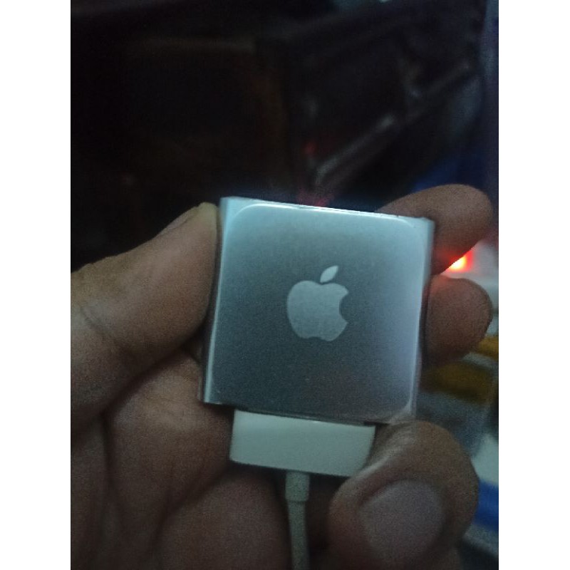 iPod nano Gen 6 , 8gb