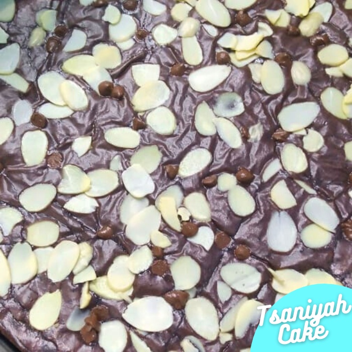 

Brownies Fudgy Cookies Fudgy Brownies Almond Melt Brownies Full Topping