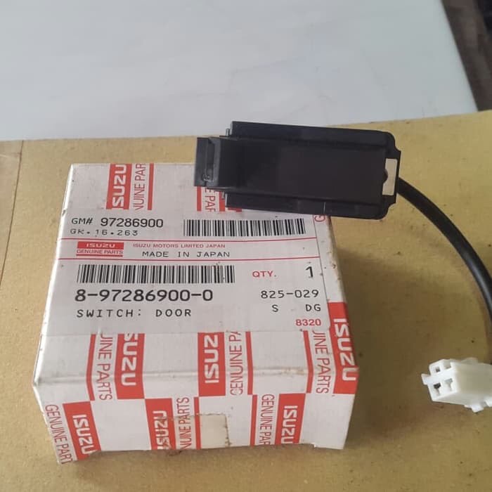 Switch pintu depan dan tengah mobil panther capsul