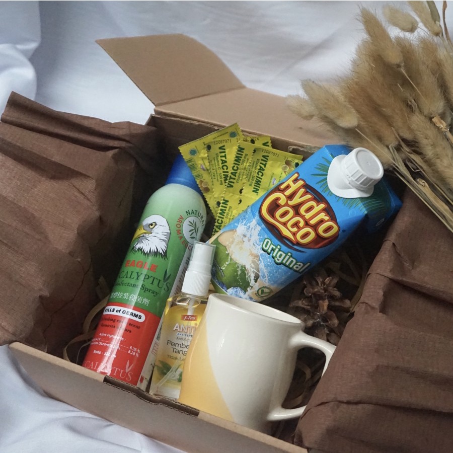 

Gift box hampers covid disinfectant "sameday