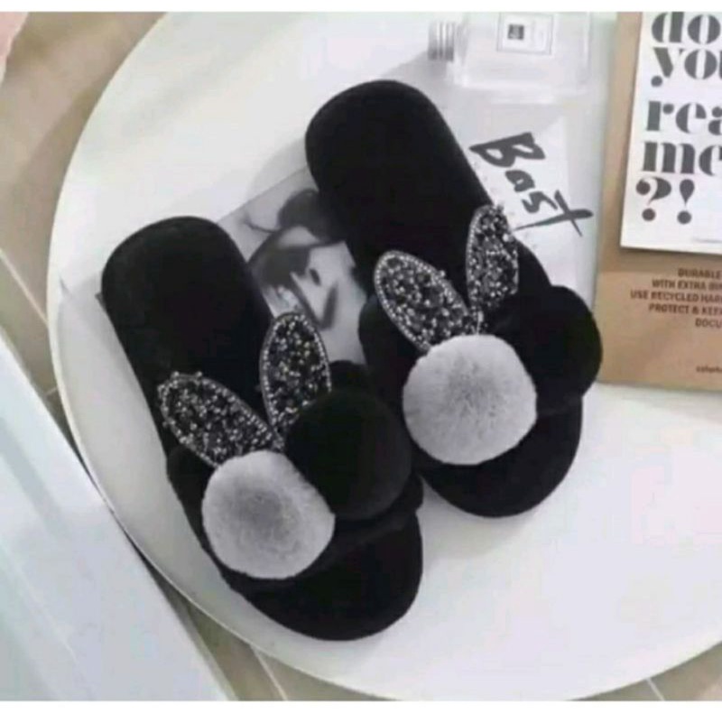 Sandal bulu wanita pom pom/Sendal rumah