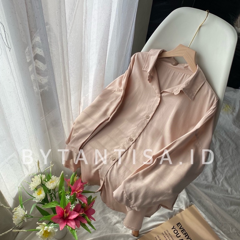KEMEJA BASIC KONINA BAHAN RAYON | KEMEJA BLOUSE WANITA BAHAN ADEM FULL KANCING-Blush Konina