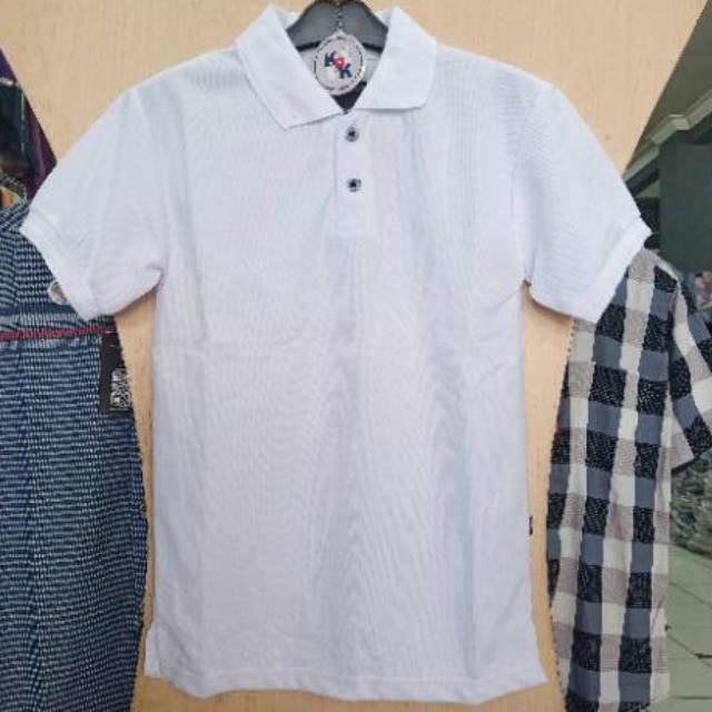 Kaos Kerah Putih Polos