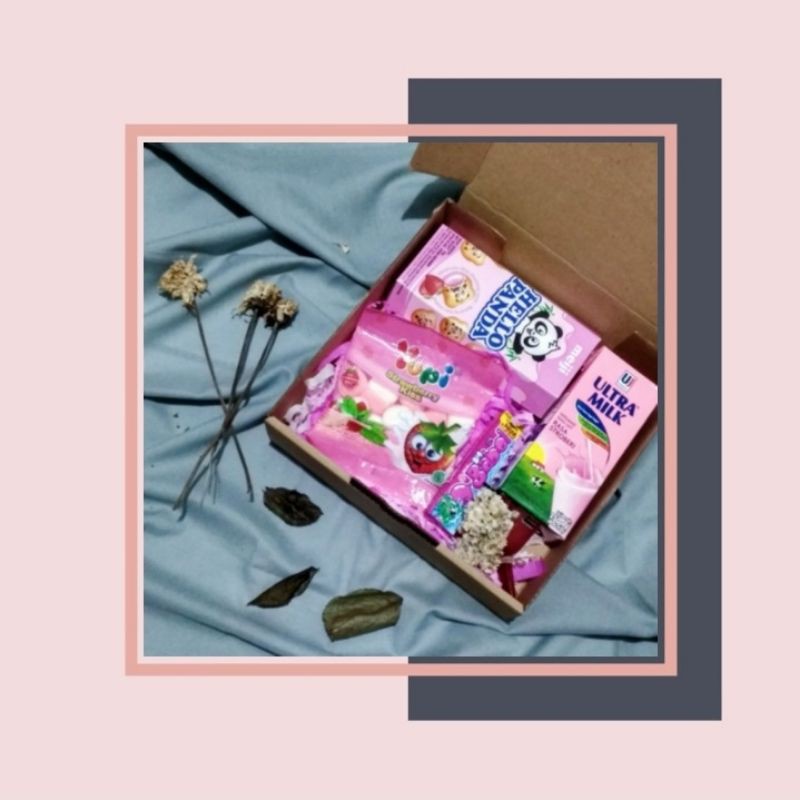 

Hampers / GiftBox Pink Edition