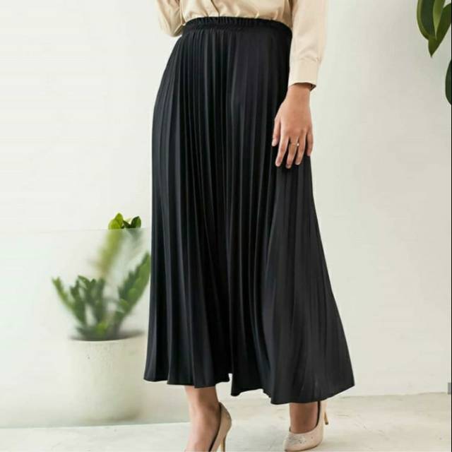 Giovanni Skirt by Geulis