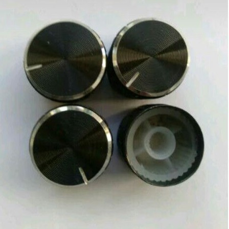 Knop Potensio Tanggung Untuk Amplifier