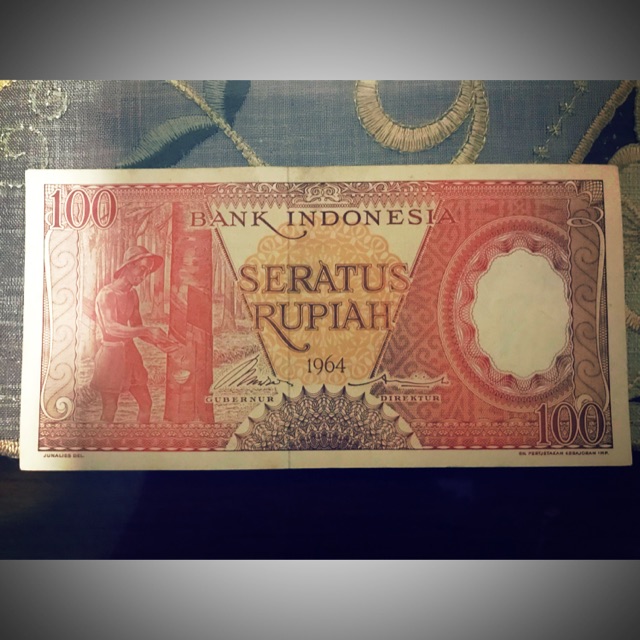 Uang kuno 100 rupiah