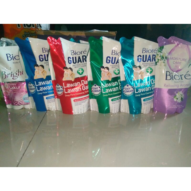 BIORE SABUN CAIR 450ML