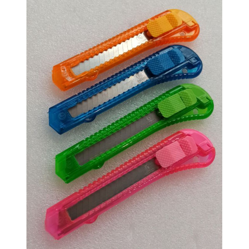 

COD CUTTER KNIFE BESAR 4WARNA PISAU CUTTER WARNA TRANSPARAN