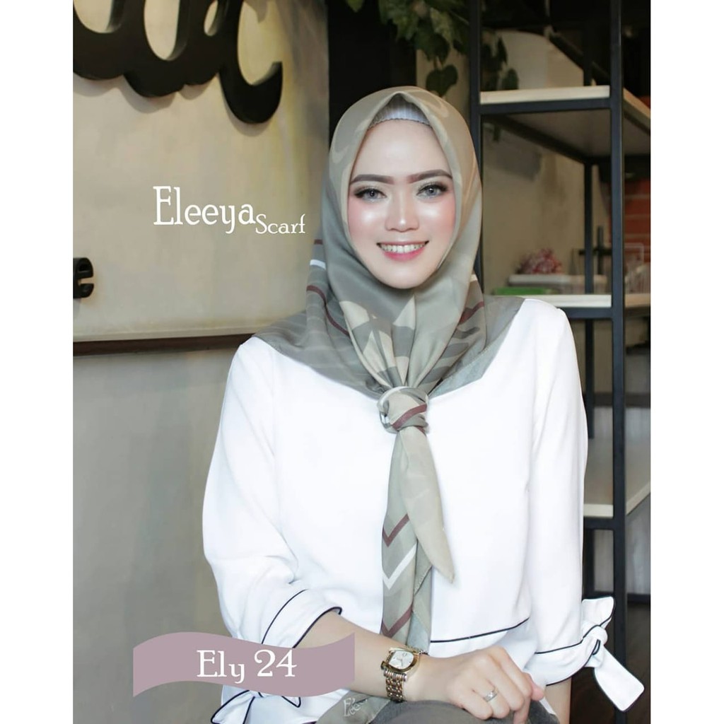 HIJAB SEGIEMPAT MOTIF ELY 24 II Eleeyascarf