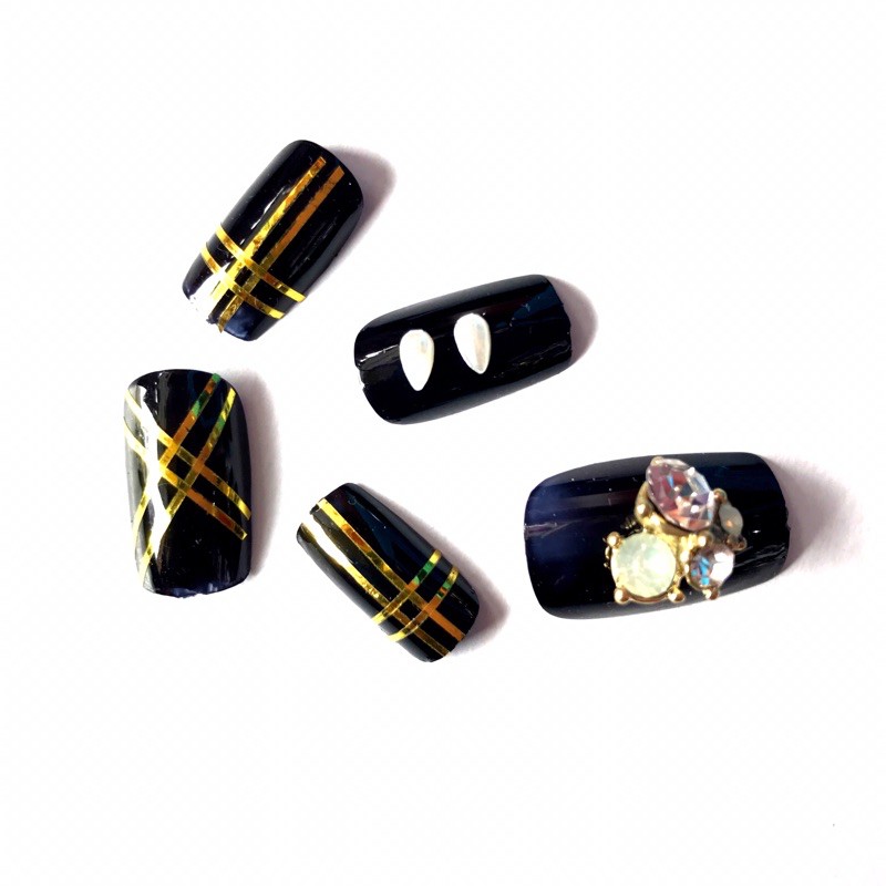 IVORY TEARDROP MINI 3x5mm isi 2gram Bahan Nailart nail art