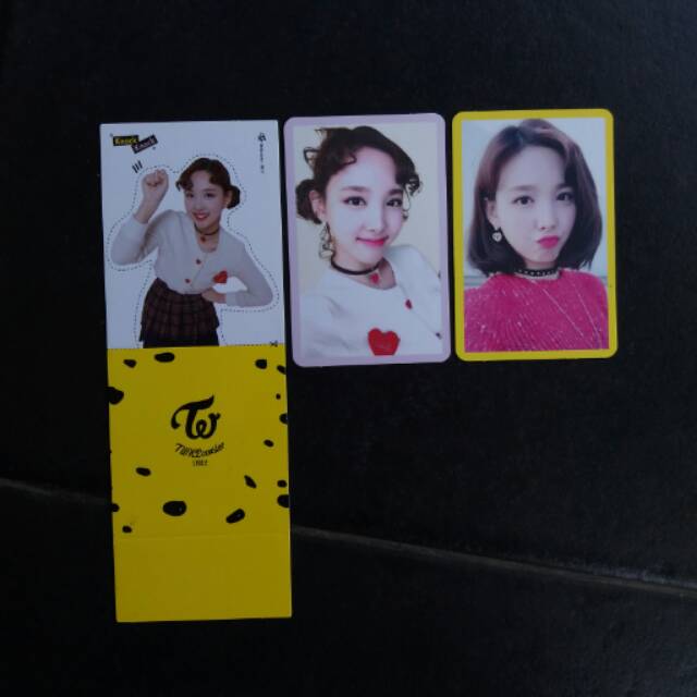 ALBUM TWICE / PHOTOCARD TWICE / PHOTOCARD NAYEON