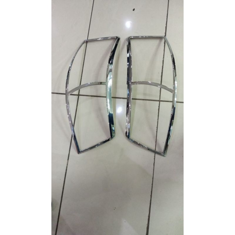 garnish lampu depan APV / head lamp garnish chrome jsl