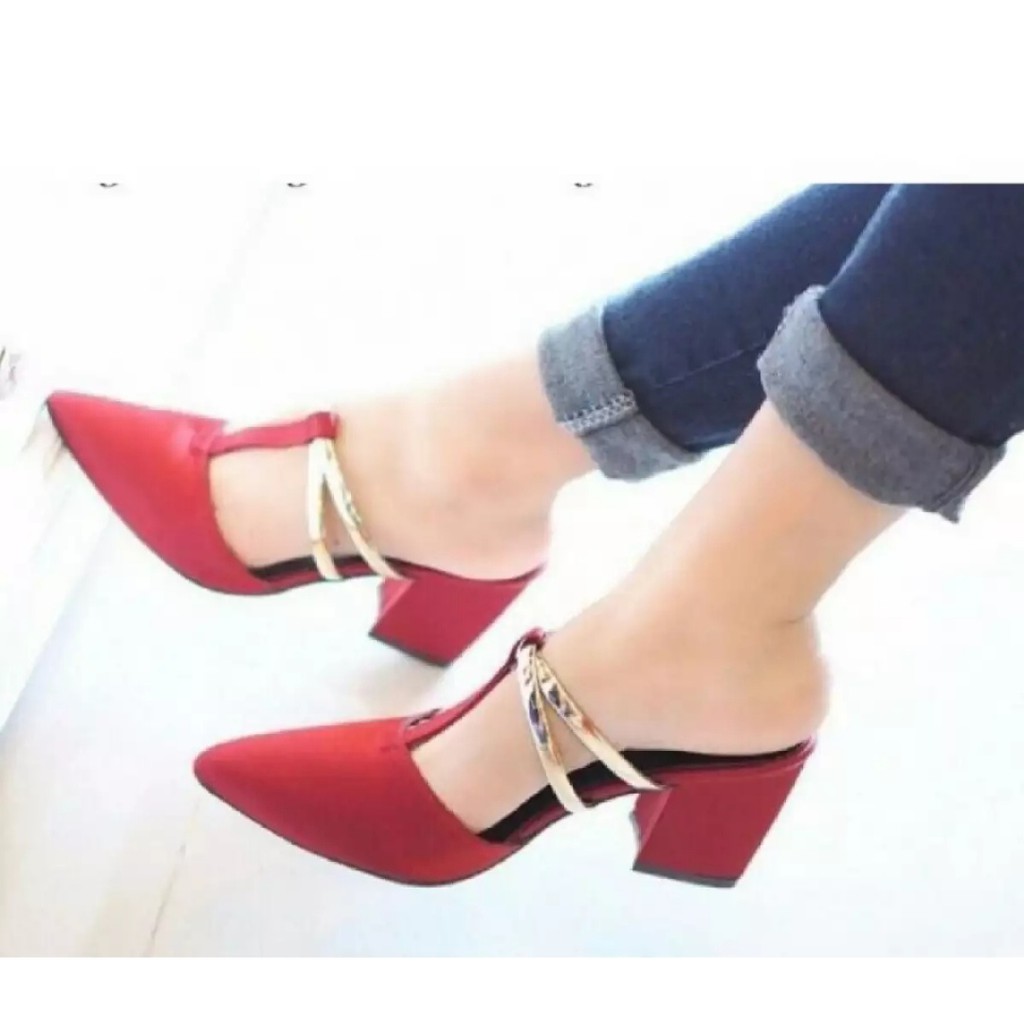 Arlaine Zahra Sandal Heels Wanita [Merah]