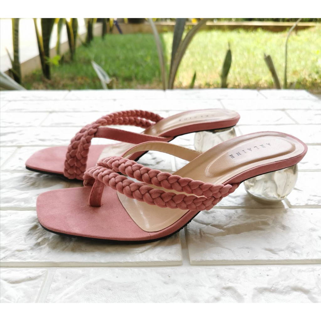 Arlaine- Monica Sandal heels Hak Kaca Bulat