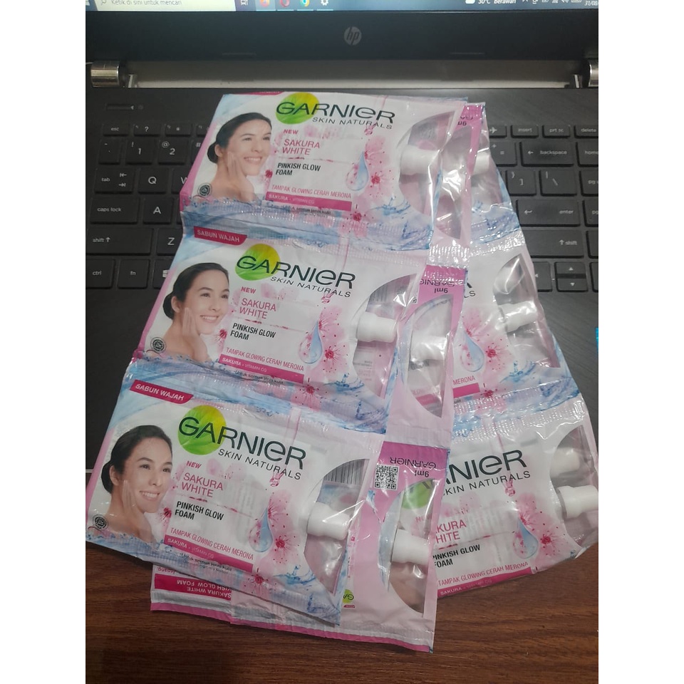 Garnier Facial Foam Sachet 9ml 12pcs