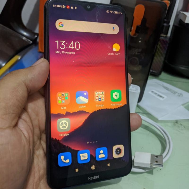 Handphone Hp Xiaomi Redmi 8 3/32 Second Seken Bekas Murah