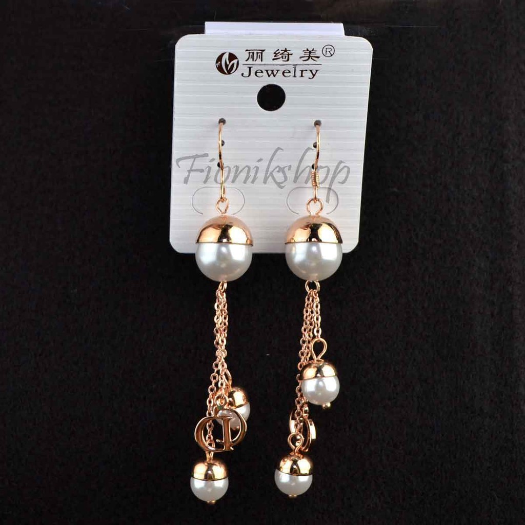 Anting Fashion Panjang Keemasan
