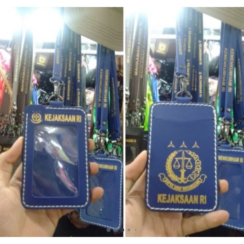 

Name Tag Kejaksaan RI Holder Kejaksaan RI Gantungan Id Card Kejaksaan RI.