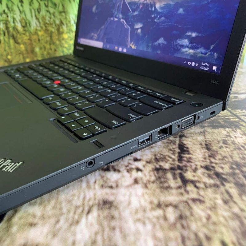 Lenovo Thinkpad T440 Core i7 Gen 4 RAM 8GB Laptop Second Mulus dan Bergaransi