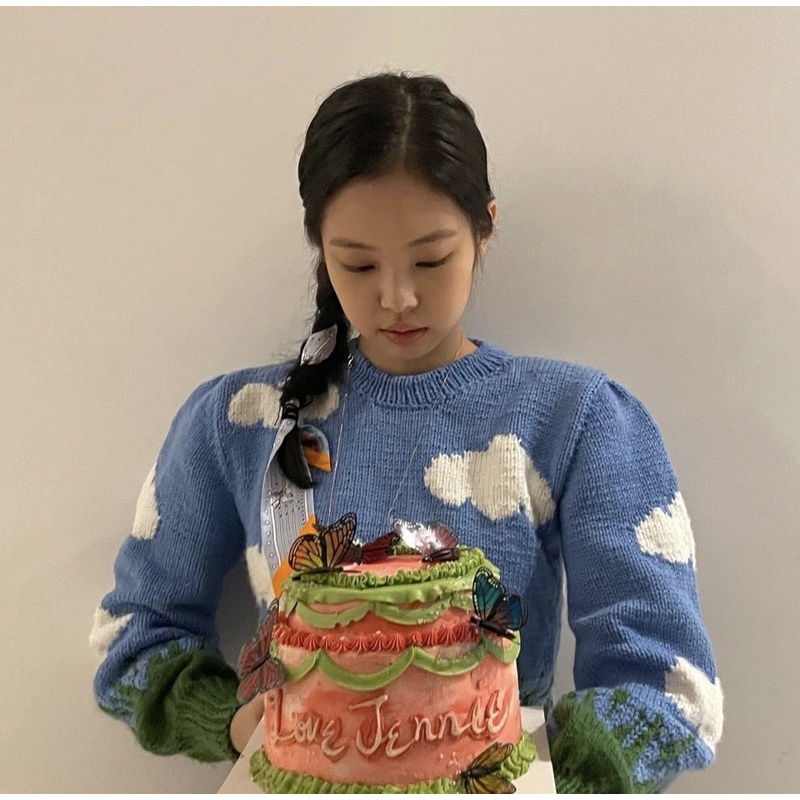 Jennie Cloud Sweater (Look alike) Preloved