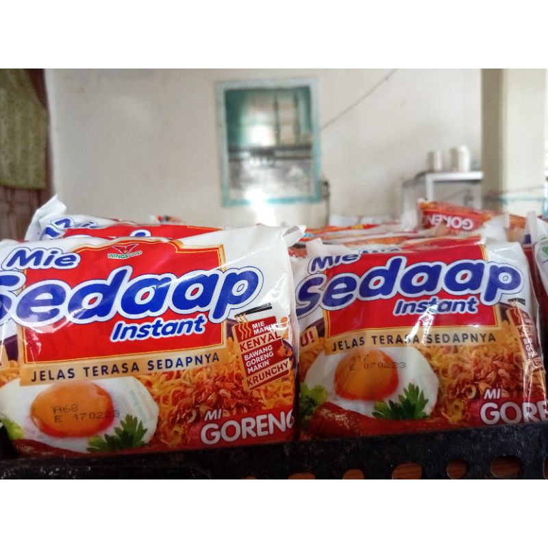 

MIE sedap instan