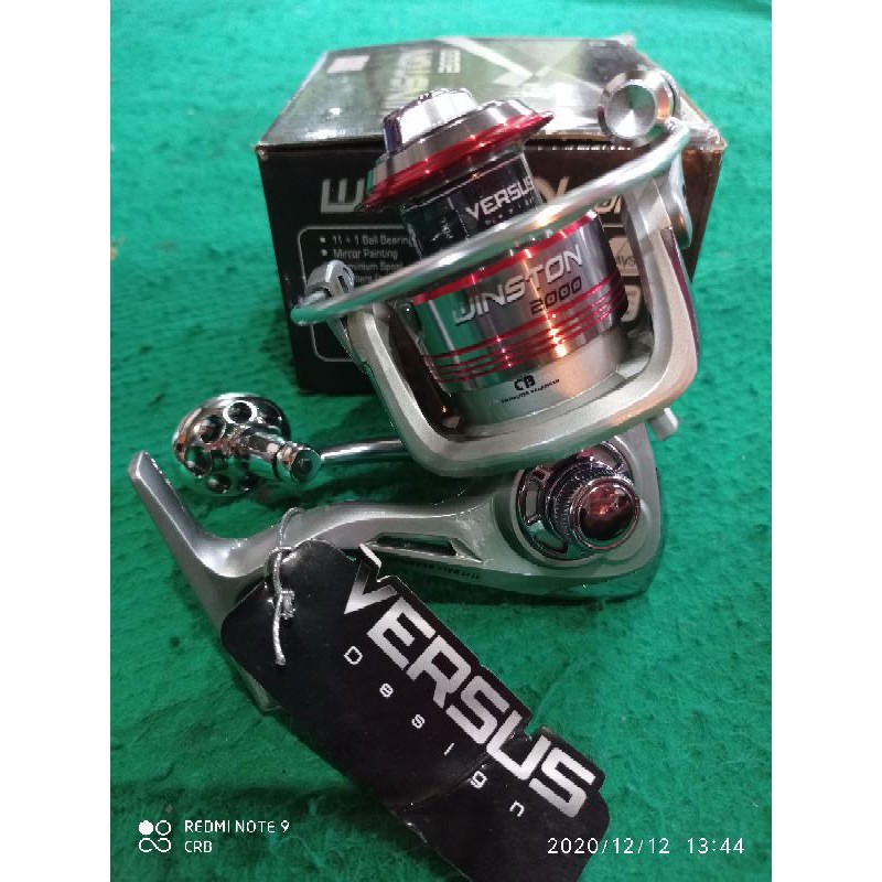 Reel VERSUS WINSTON 2000