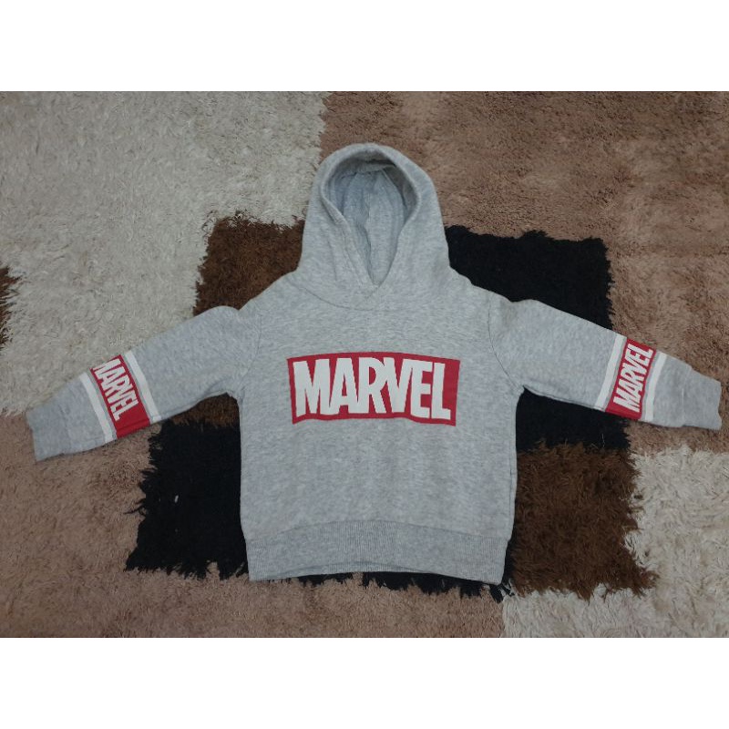 Preloved hoodie Marvel Ori