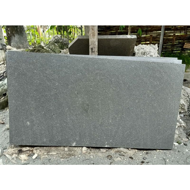 Granit Bakar (Harga per Meter)