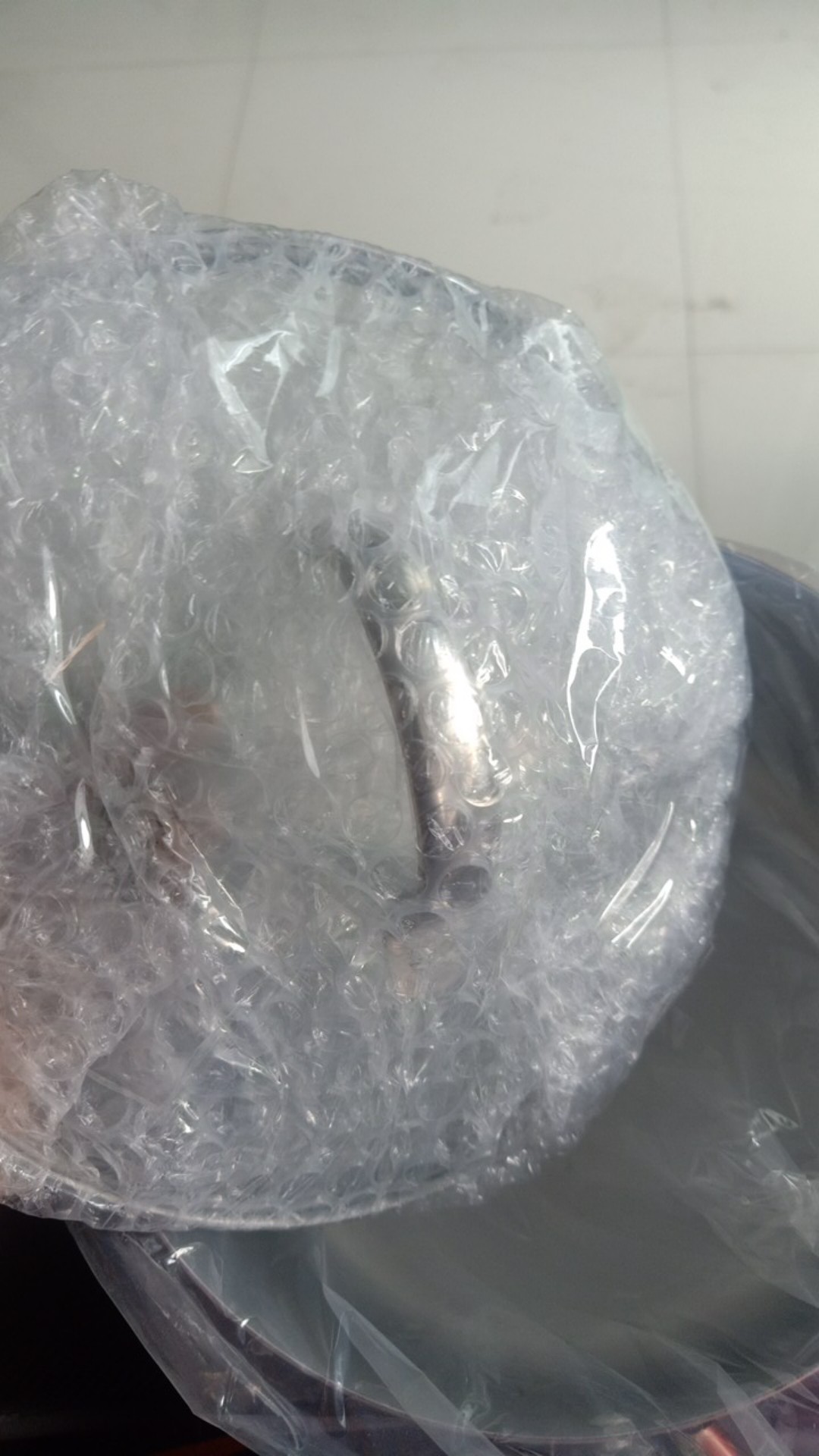 Maspion Panci Elegante Dutch Oven Tutup Kaca 20 Cm Merah - Panci Aluminium