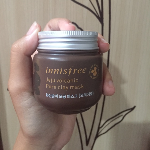 Preloved Innisfree Jeju volcanic pore clay mask