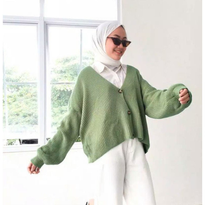 Cardigan Rajut Kancing Oversize Tangan Balon