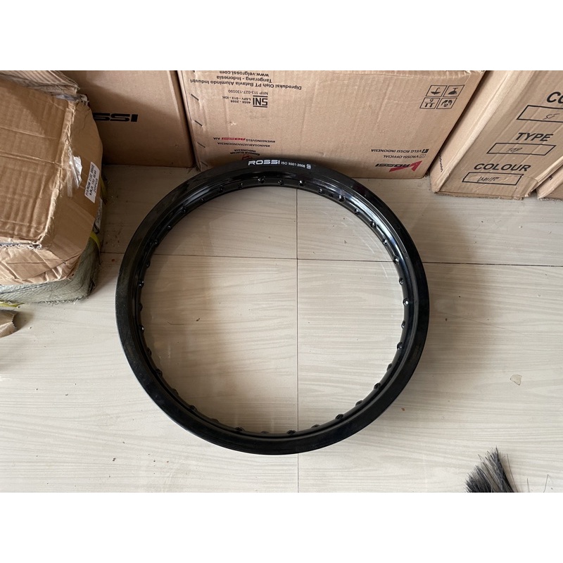 velg Rossi ring 17 uk 160,185,215 warna hitam glossy (harga satuan)