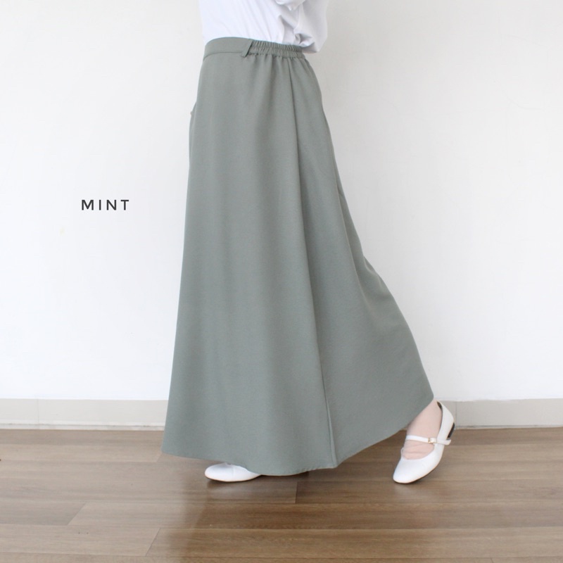 ROK PAYUNG BASIC SKIRT-ZARA