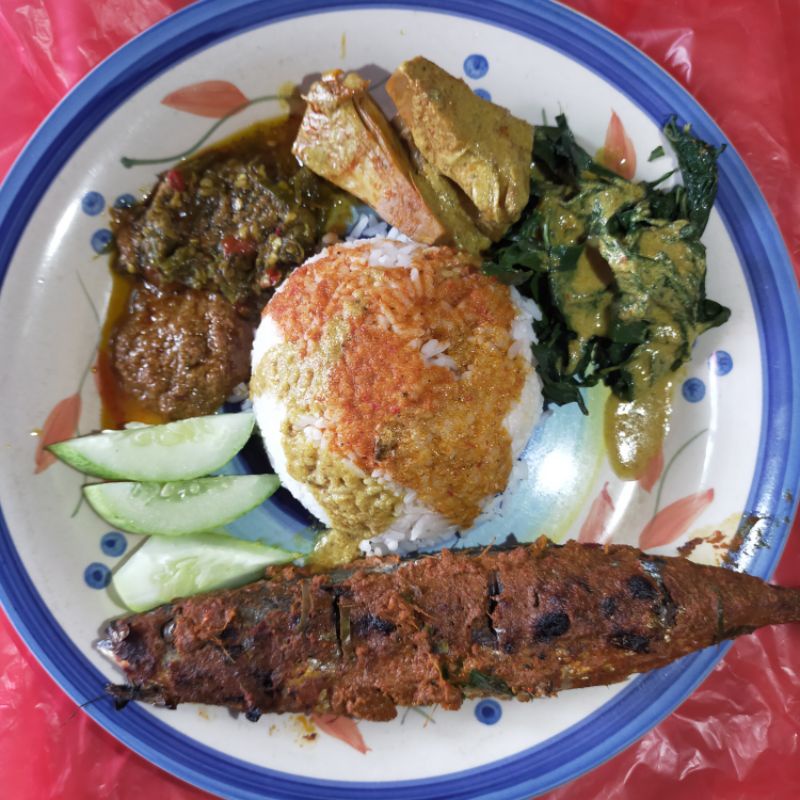 

Nasi padang ikan kembung bakar