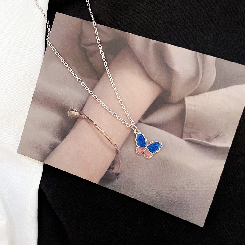 Kalung Rantai Klavikula Panjang Liontin Kupu-Kupu Glitter Warna Pink Biru Gaya Korea