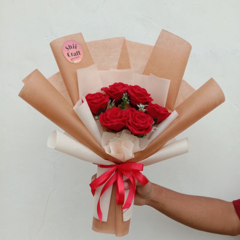 

buket bunga flanel 6 mawar