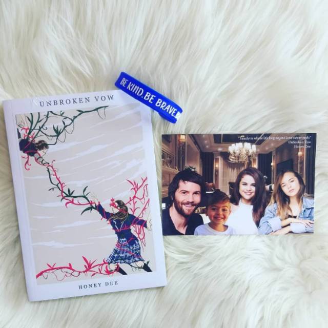 Unbroken Vow - Honey Dee