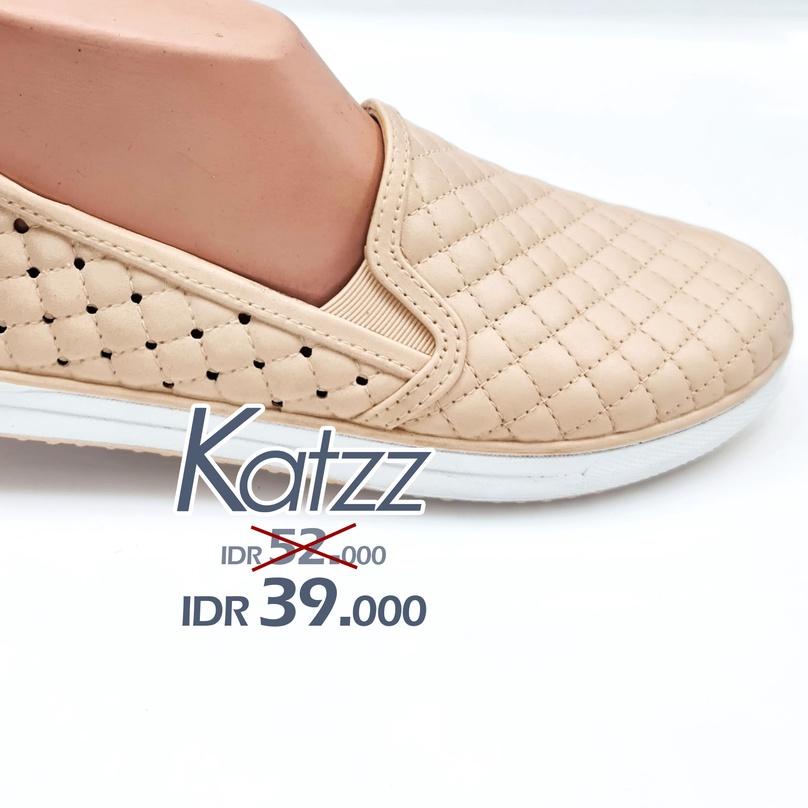 ✿ Swallow x Katzz Sepatu Karet Wanita Sepatu Slip On Warna Bottega's Pastel Peach ➸