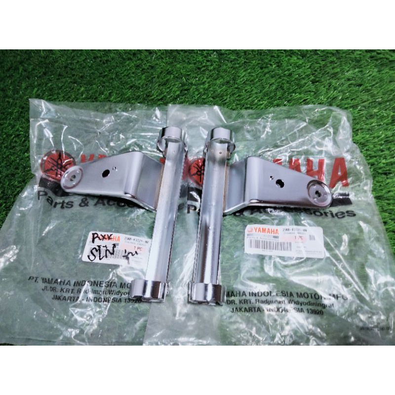 Kupingan Lampu Depan Rx King Dudukan Lampu Depan Rx King Chrome Original