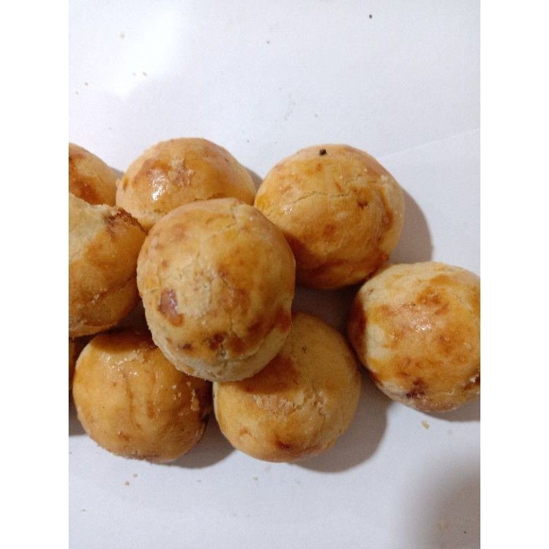 

KUE NASTAR SELAI NANAS