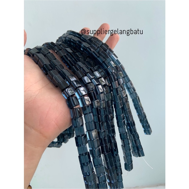 kristal Ceko kotak 8 x 8mm BLACK QUARTZ crystal square bross manik HITAM