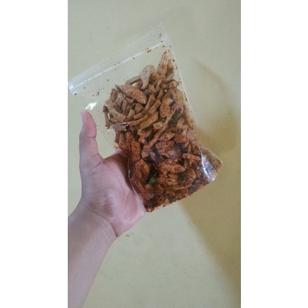 

keripik basreng pedas