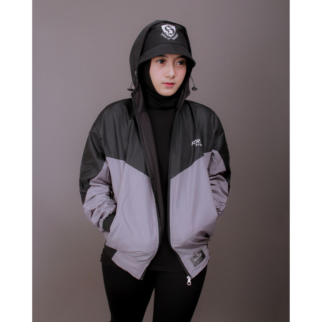 Jaket Parasut Wanita Olahraga Jogging Lari Waterproff Forward System