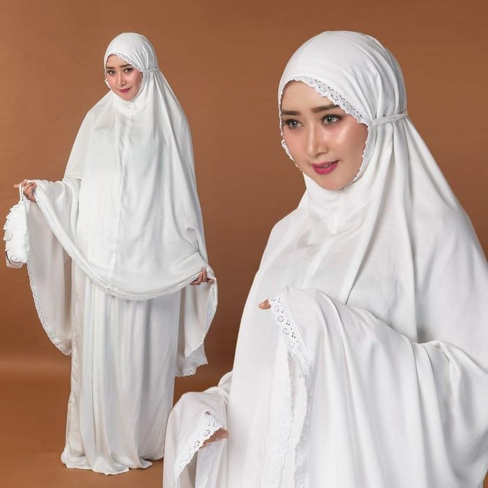  Jual Mukena  Katun Rayon Syahida Putih Polos Syari Cantik 