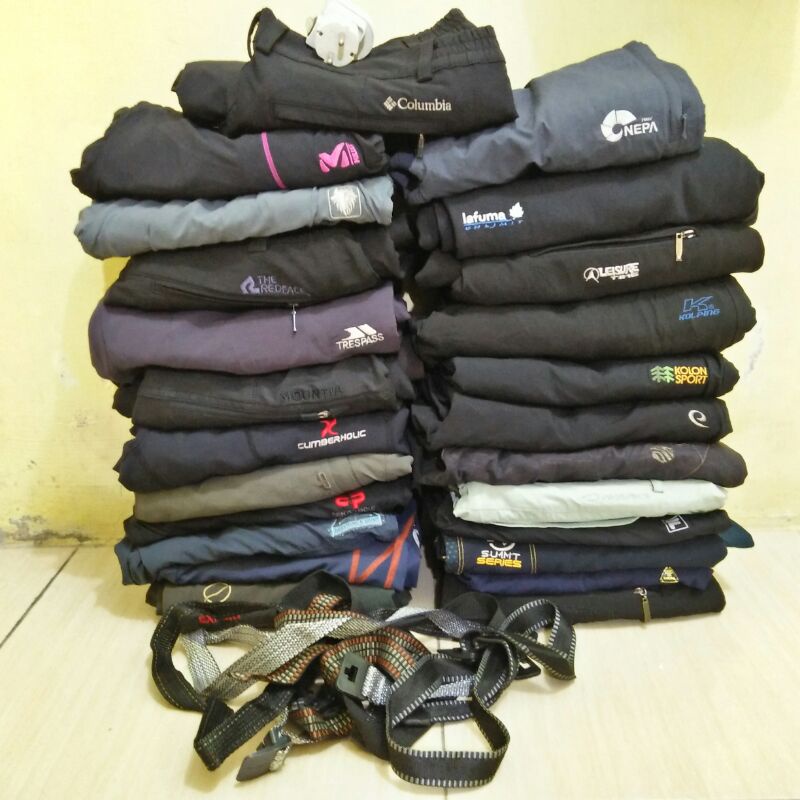 Borongan celana outdoor 20pcs 3 pcs bonus dan gasper bonus enak jual