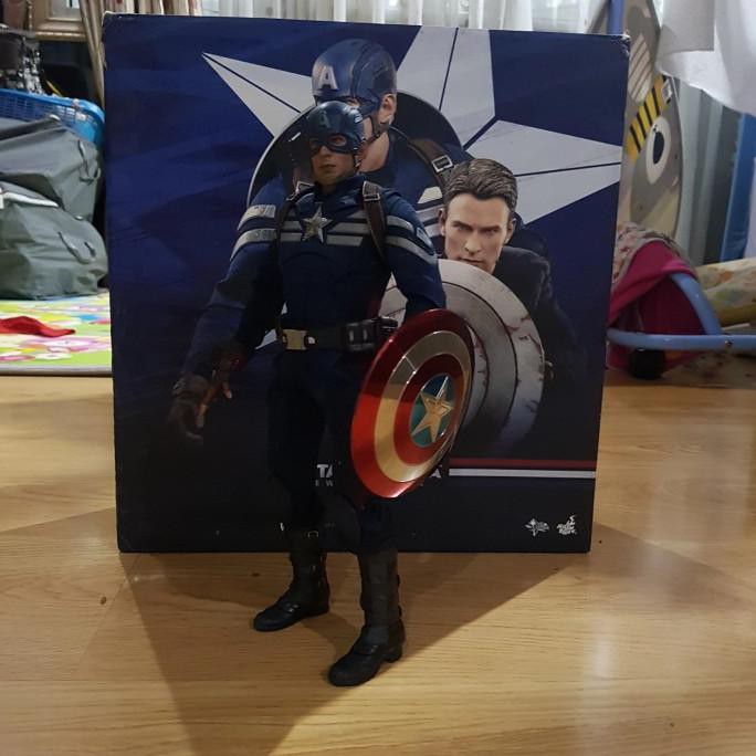 Kitbash Hot Toys Captain America Winter Soldier Set Jerinotoko